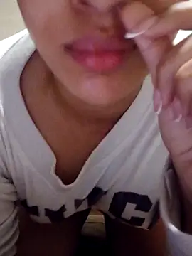 Sexlove1xo online show from 04-24-26, 02:19