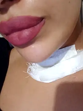 Sexlove1xo online show from 11-03-25, 03:04