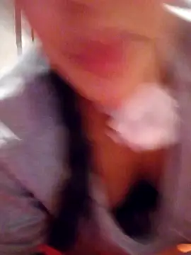 Sexlove1xo online show from 11-05-25, 12:03