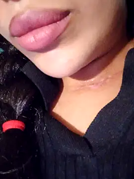 Sexlove1xo online show from 11-25-25, 10:04