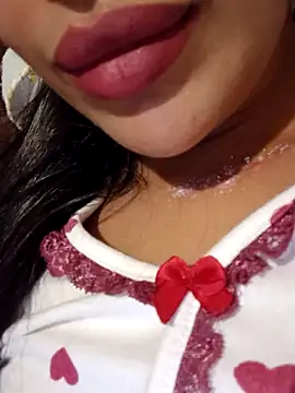 Sexlove1xo online show from 11-09-25, 07:18