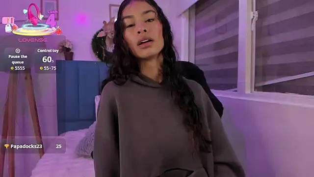 Anniie  Evans online show from 12-19-25, 04:20