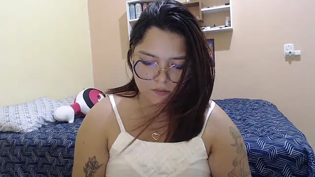 Snapshot of GoddessChaar chatting on 01-05-26, 05:27 GoddessChaar online show from 01-05-26, 05:27