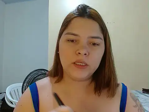 Snapshot of GoddessChaar chatting on 02-25-25, 01:20 GoddessChaar online show from 02-25-25, 01:20