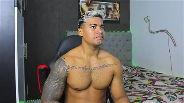 luigi hot  online show from 03-20-26, 03:57