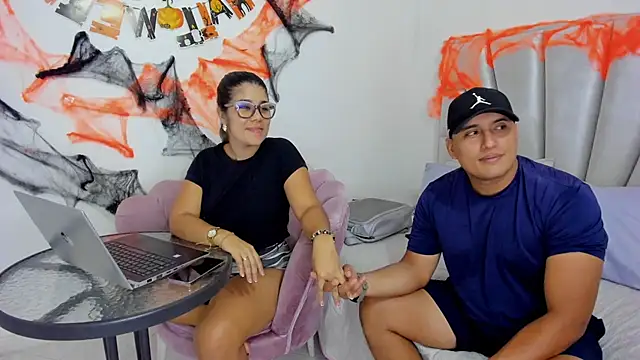 Couple fantasies69 online show from 10-24-25, 12:09