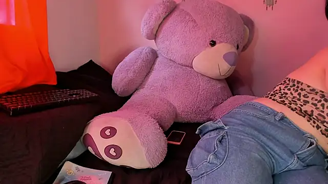 Maddy Jhonsson online show from 03-13-26, 05:07