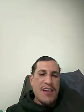 Snapshot of hekitor chatting on 02-19-26, 03:03 hekitor online show from 02-19-26, 03:03