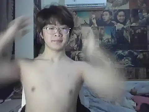 Snapshot of Anson0722 chatting on 02-21-25, 01:11 Anson0722 online show from 02-21-25, 01:11