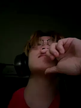 Anson0722 online show from 10-24-25, 04:17