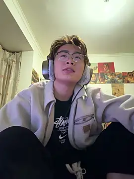 Anson0722 online show from 04-01-26, 03:31