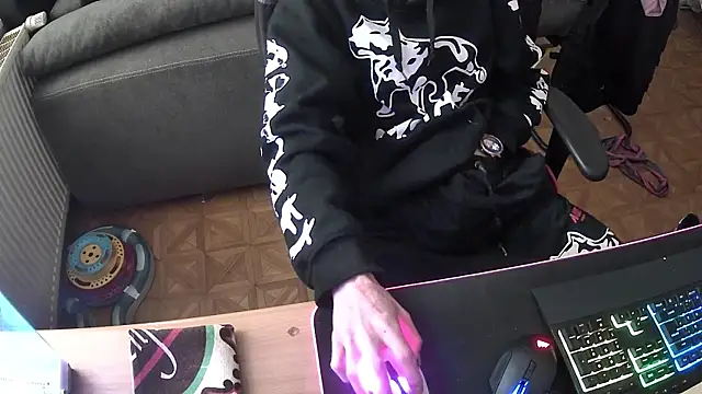 DerGeileLoveboy online show from 10-17-25, 09:45