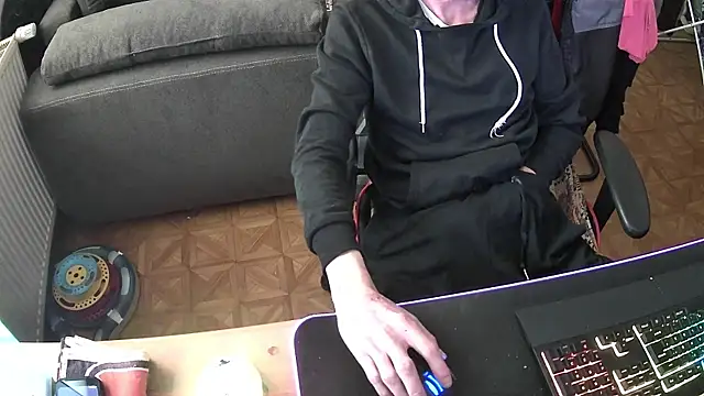 DerGeileLoveboy online show from 10-20-25, 11:00