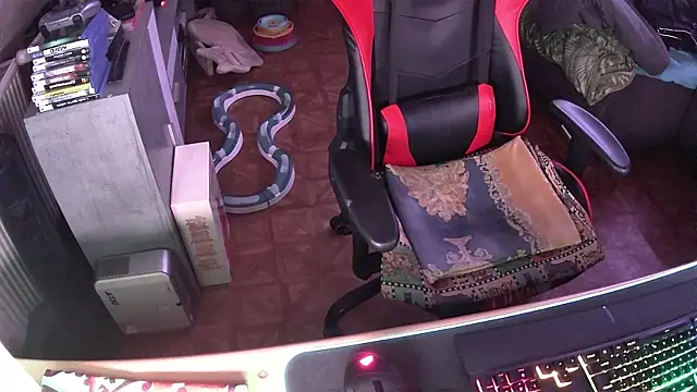 DerGeileLoveboy online show from 11-29-25, 04:29