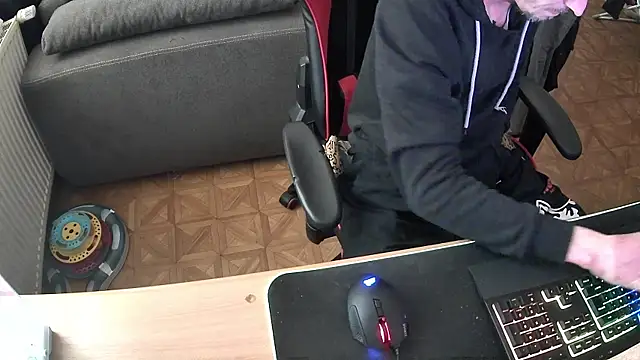 DerGeileLoveboy online show from 10-21-25, 10:14