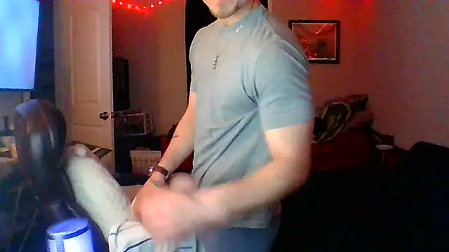 Snapshot of JCstrings chatting on 02-26-25, 08:39 JCstrings online show from 02-26-25, 08:39