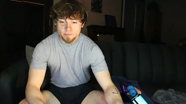 Snapshot of JCstrings chatting on 04-08-26, 08:16 JCstrings online show from 04-08-26, 08:16