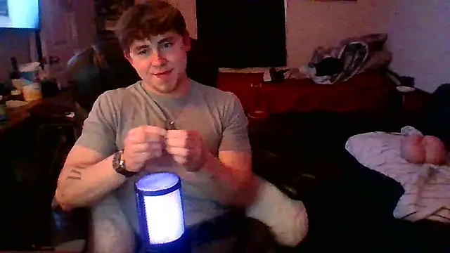 Snapshot of JCstrings chatting on 02-26-25, 05:35 JCstrings online show from 02-26-25, 05:35