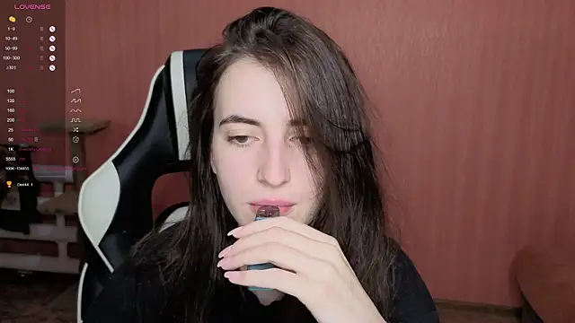 reaiss online show from 11-25-25, 04:57