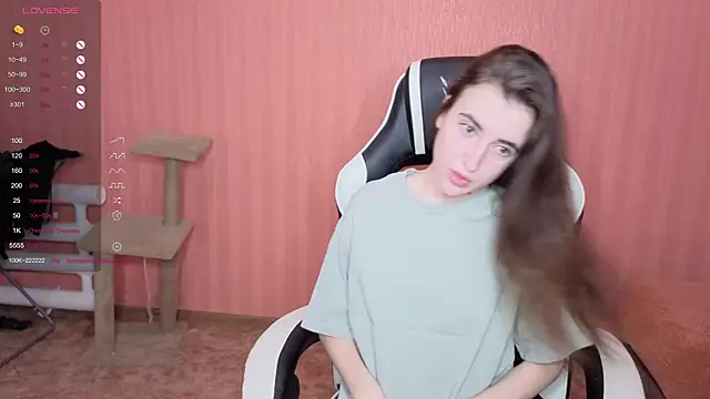 reaiss online show from 12-17-25, 04:06