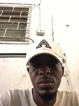 Snapshot of justyou2025 chatting on 02-28-25, 10:30 justyou2025 online show from 02-28-25, 10:30