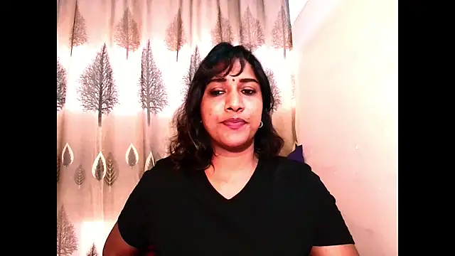 Snapshot of Indian_Erotic69 chatting on 03-12-25, 10:59 Indian Erotic69 online show from 03-12-25, 10:59