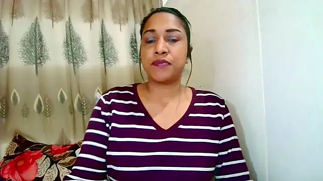 Snapshot of Indian_Erotic69 chatting on 07-20-26, 05:04 Indian Erotic69 online show from 07-20-26, 05:04