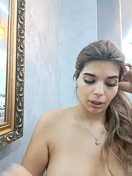 Bella Posh online show from 11-22-25, 05:50