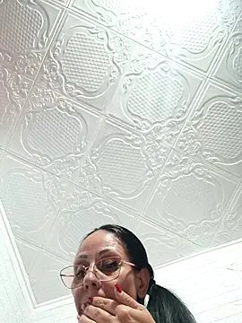 Ramona870 online show from 10-27-25, 05:58