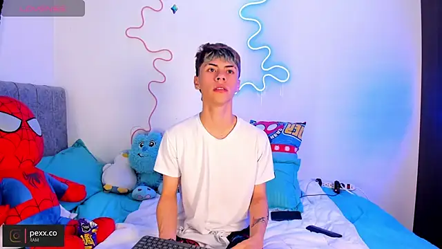 callum 77 online show from 10-10-25, 05:08