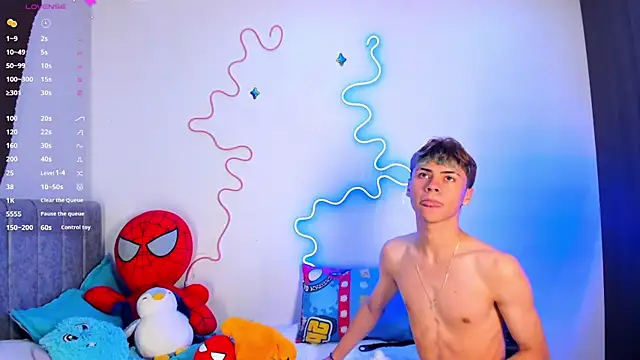 callum 77 online show from 10-15-25, 08:11