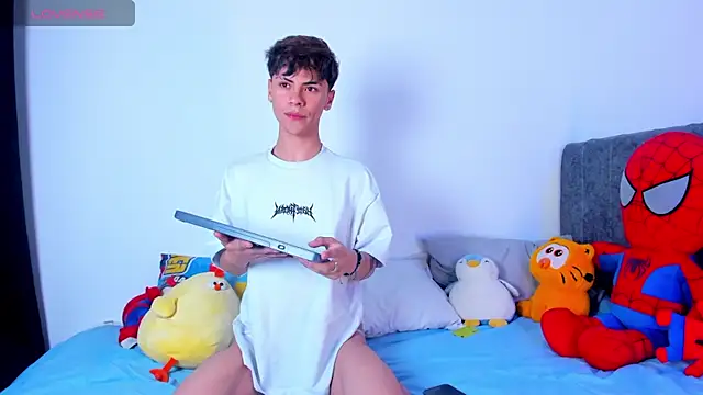 callum 77 online show from 01-14-26, 04:05