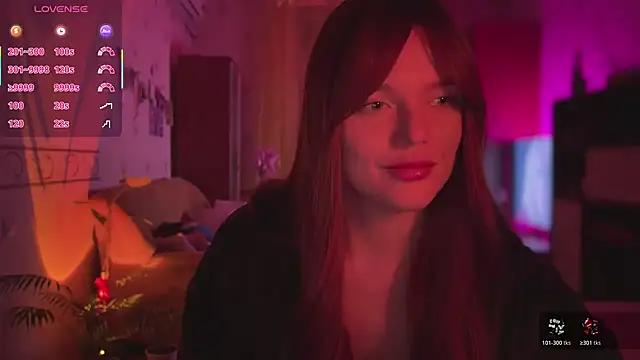 CherryRed Girl online show from 04-15-26, 07:40