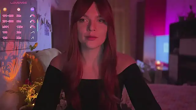 Snapshot of CherryRed_Girl chatting on 02-18-26, 08:49 CherryRed Girl online show from 02-18-26, 08:49