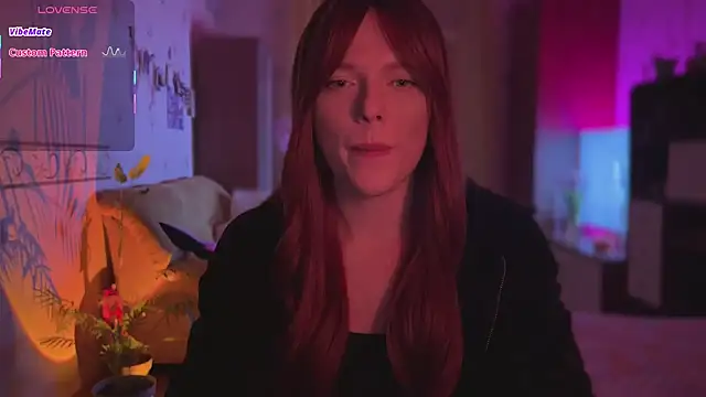 Snapshot of CherryRed_Girl chatting on 02-27-26, 10:53 CherryRed Girl online show from 02-27-26, 10:53