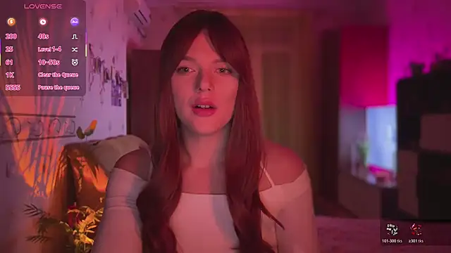 Snapshot of CherryRed_Girl chatting on 02-28-26, 08:52 CherryRed Girl online show from 02-28-26, 08:52