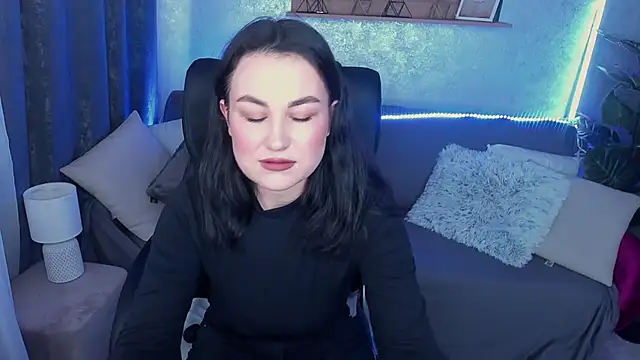 Snapshot of LilyFoxyy chatting on 02-27-25, 06:24 LilyFoxyy online show from 02-27-25, 06:24