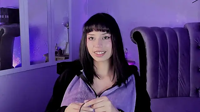 Snapshot of Seren_Bleck chatting on 10-01-25, 02:49 Seren Bleck online show from 10-01-25, 02:49