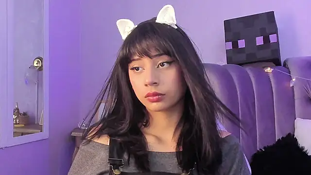 Seren Bleck online show from 11-04-25, 02:59