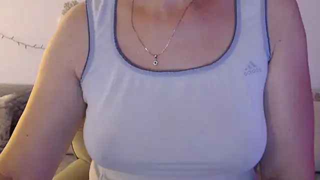 YourfantasyGiuly online show from 07-07-26, 06:47