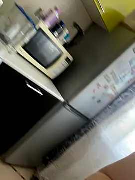 Lusi Luxary online show from 11-17-25, 04:49