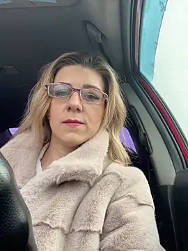 Lusi Luxary online show from 03-08-25, 10:11