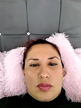 Megan-01- online show from 03-21-25, 06:51