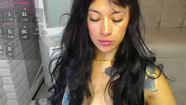 Isabella Collen v online show from 02-13-26, 01:11