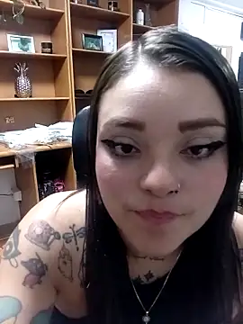 ChloeAllennn online show from 05-02-26, 08:08