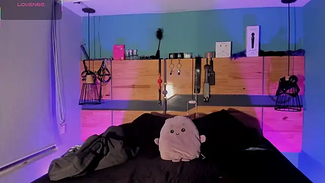 ChloeAllennn online show from 04-10-26, 11:50