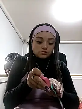 ChloeAllennn online show from 04-23-26, 11:38