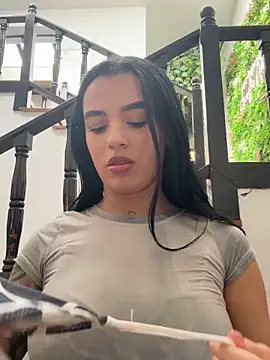 Antonella Smiith  online show from 06-12-26, 02:04