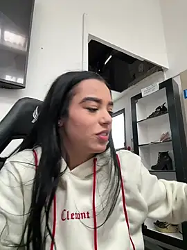 Antonella Smiith  online show from 04-15-26, 01:59