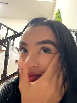 Antonella Smiith  online show from 10-27-25, 02:29